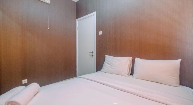 Comfort 1BR with Study Room Green Pramuka Apartment, Prenota Appartamento Cempaka Putih 