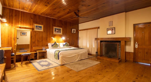 Hotel  Negis Mayflower, Забронировать Отель Отели Манали с завтраком, Завтраки