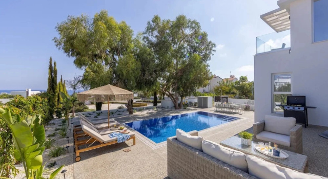 Коттедж Protaras Leomi Seaview Villa