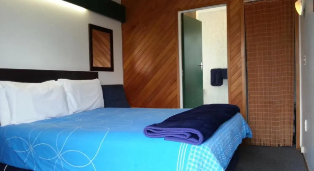 Номер Superior Orana Motor Inn & Restaurant