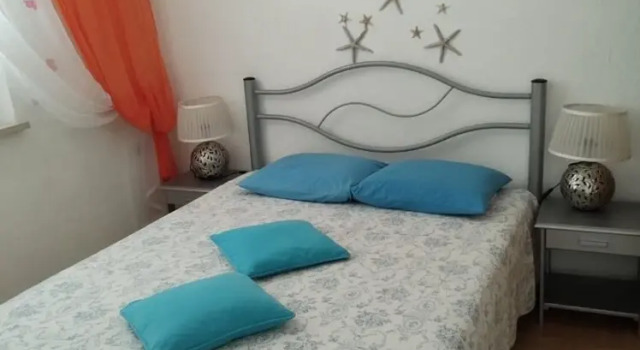 Coloured - Apartments on Island - A1 - Plavi :, Rezerwuj Apartament Brac Island 