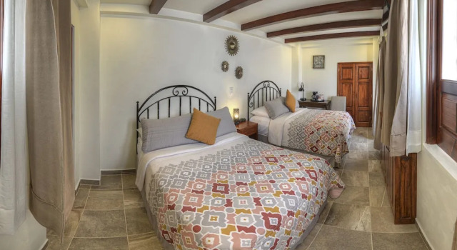 Четырёхместный номер Standard Hotel Santa Paula