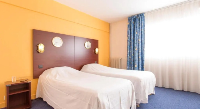 Двухместный номер Standard Hôtel Les Gens De Mer Le Havre by Popinns