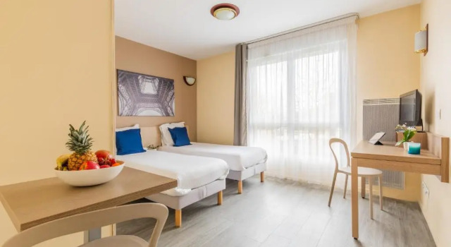 Двухместная студия Zenitude Hôtel-Résidences Magny-les-Hameaux
