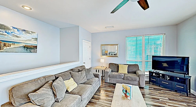 New Listing! Lakeside W/ Pool, Near Beach 4 Bedroom Home