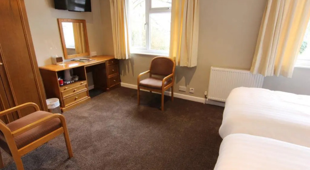 St David's Cross Hotel