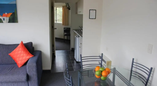 Семейный люкс Baycourt Lakefront Motel