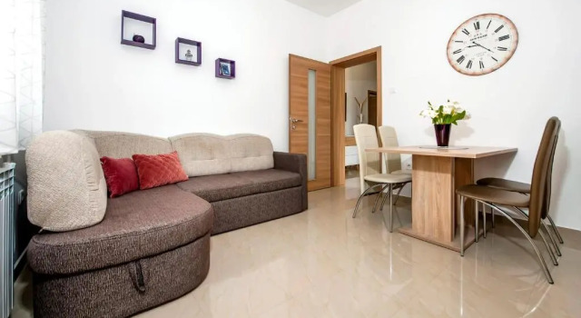 Apartments Euphemia