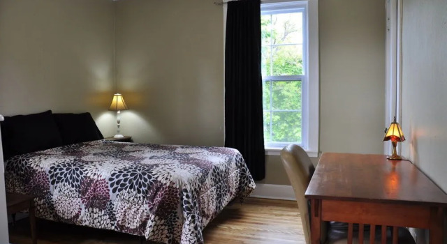 Moncton Suites - 81 Maple Street, Foglalás Szálloda Moncton 