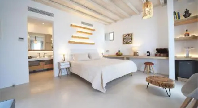 THA-LIA Myconian Suites and Studios