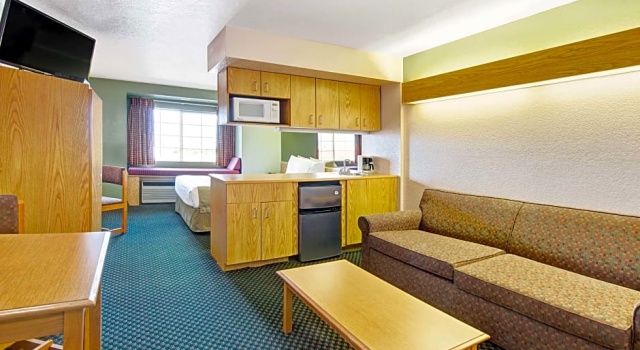 Двухместная Studio Suite Microtel Inn & Suites by Wyndham Albuquerque West