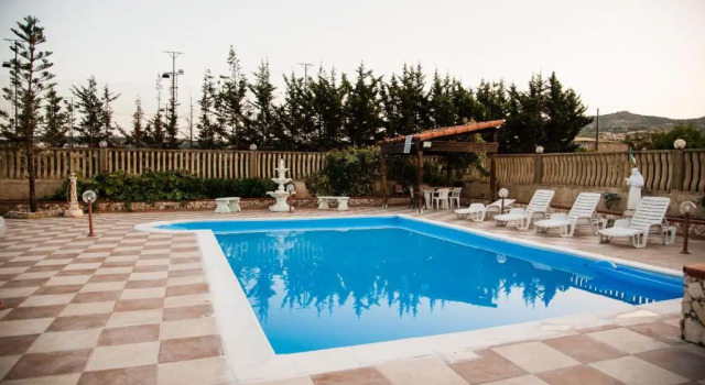 templi la piscina, Book Bed and Breakfast Hotels in Sicily with a Pool, Swimming Pool