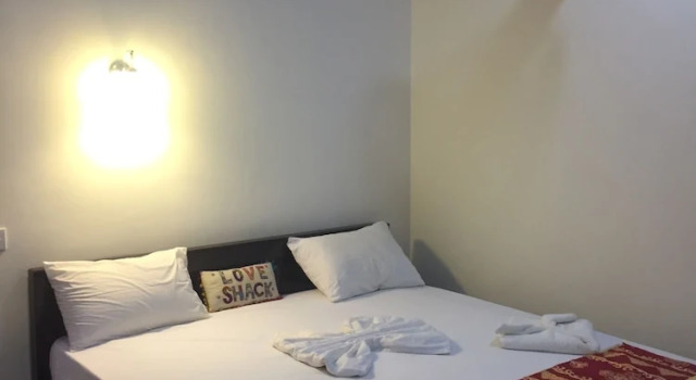 Drift, Buchen Sie Hotel Pottuvil Bezirk Ampara