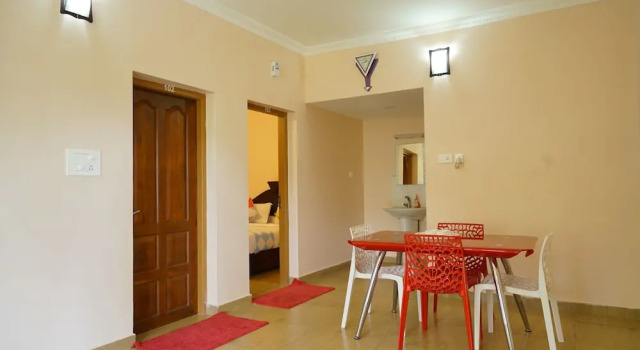 OYO 23359 Home Elegant 2BHK Munnaar Bypass
