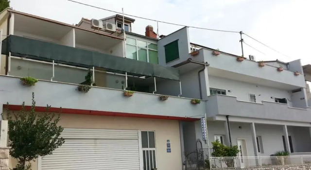 Apartment Poljicka Cesta 13, Varaa Huoneisto Dugi Rat Split Region