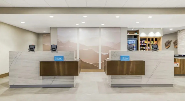 Hampton Inn Aurora Medical Center Denver, Забронировать Отель Отели Орора 3 звезды, рядом с University of Colorado Health Science Center, 3*