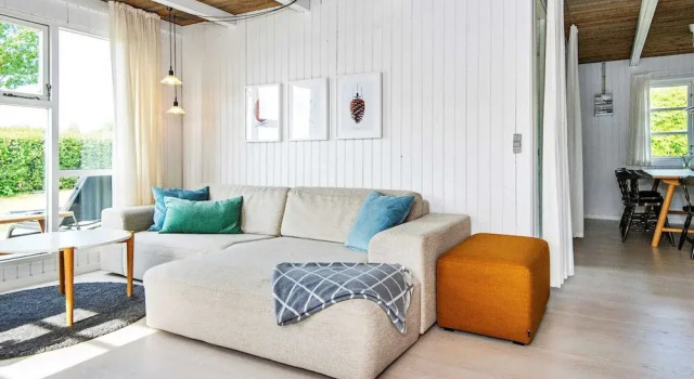 Renovated Waterfront Retreat-by Traum, Rezervovat Rekreační dům  