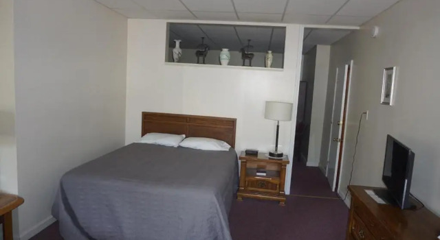 Четырёхместный номер Standard Northern Peaks Motor Inn