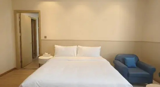 Люкс Kyriad Marvelous Hotel Shanghai Pudong Airport