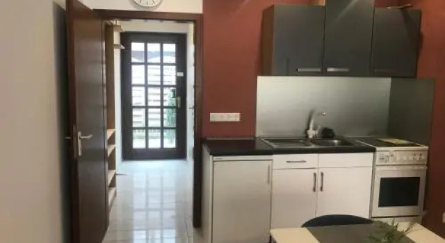 Apartmentvermietung Meerbusch, Забронировать Апартаменты/квартира Мербуш Северный Рейн-Вестфалия