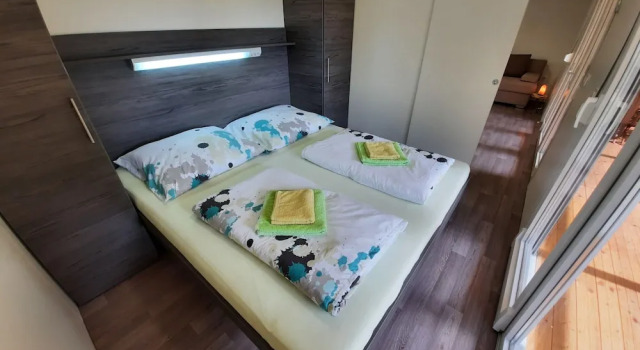Chalet and Apartment Žonir with SAUNA, Reserva ahora Chalet de montaña Hoteles en Kobarid con desayuno, Desayunos