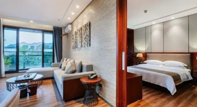 Люкс Deluxe Huiya Hot Spring Boutique Hotel