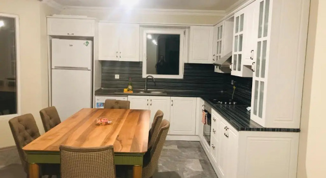 Sapanca Manzara Villa 2 Isıtma Havuzlu, Varaa Villa Hotellit Marmara-alue pysäköinnillä, Pysäköinti