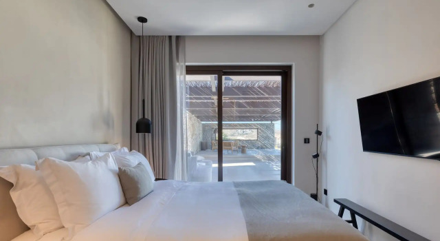 Villa with Private Pool с 5 спальнями Untold Mykonos