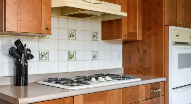 Коттедж Cozy Family Retreat With Fireplace Spacious Yard