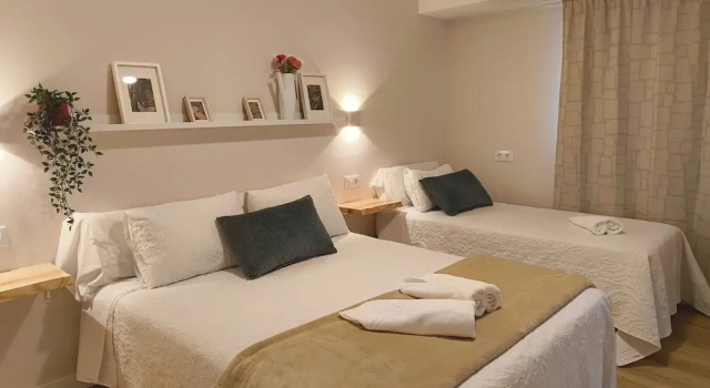 Villa Galicia, Book Villa Padrón 