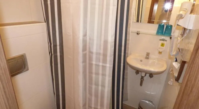 Двухместный номер Standard Цокольный этаж Hotel Art Inn Dinslaken