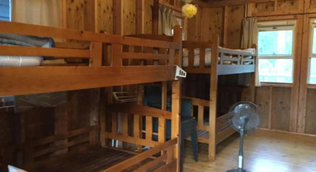 Кровать в общем номере (мужской номер) Shanti Bungalow