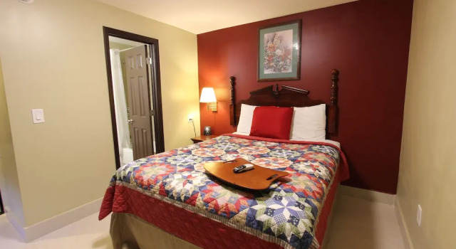 Номер Economy Oceans Beach Resort & Suites