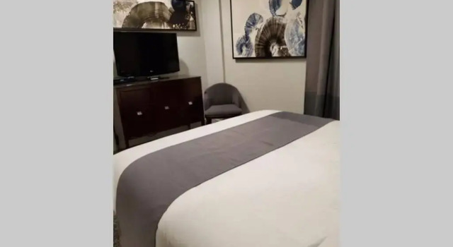 Cozy Sweet Studio #4, Only 10 min to D.T. Ottawa, Rezerwuj Hotel Hotele w Outaouais z parkingiem, Parking