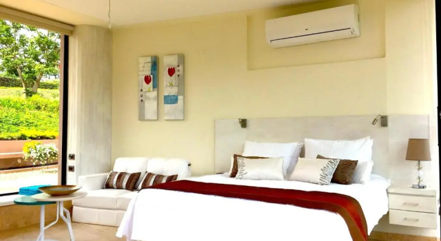Полулюкс Hotel Casa Ambrosia
