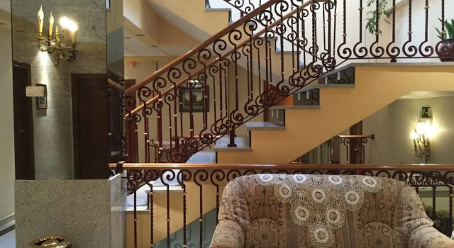 Hotel Duque, Varaa Hotelli Hotellit Madridin maakunta pysäköinnillä, Pysäköinti