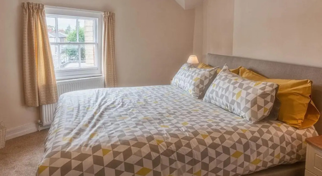 Апартаменты Town Centre Apartment Perfect Location with on-street parking