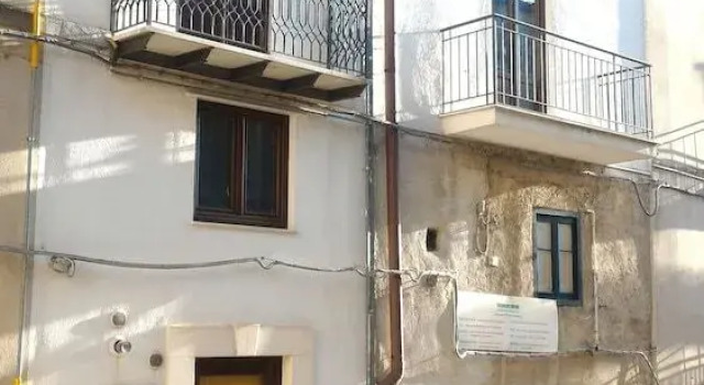 B&B Abies, Book Bed and Breakfast Hotels in Sicily with Parking, Parking