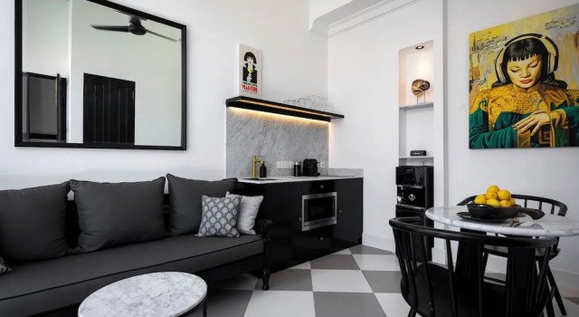 Вилла Deluxe Martini Beachside Villa 4