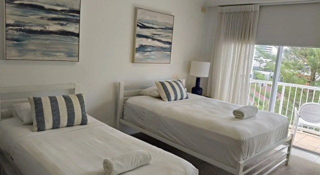 Апартаменты с 2 комнатами с балконом и с видом на море The Ritz Resort Heated Pool