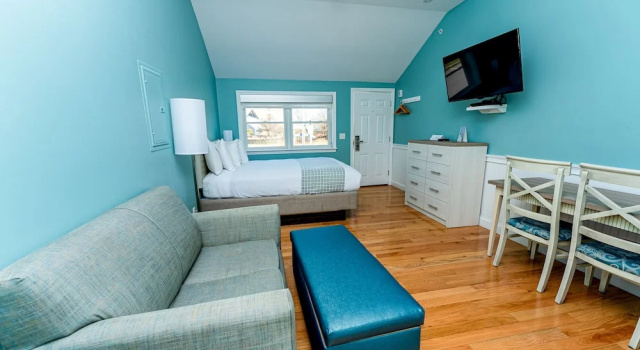Двухместная студия Edgewater Beach Resort