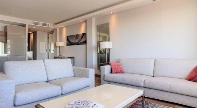 16 Quai Saint-Pierre, Забронировать Апартаменты/квартира Апартаменты Канн, рядом с Церковь Нотр-Дам-д'Эсперанс, Апартаменты/квартира