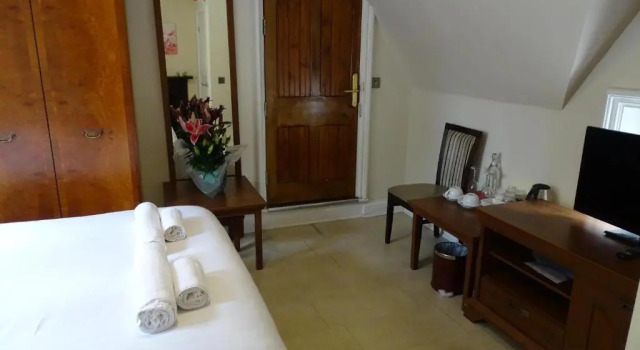 Номер Deluxe Milverton Hotel
