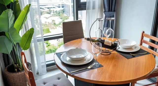 Luxurious 35 Sqm Condo With Stunning Bangkok Views