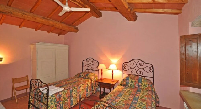 Cacciatore, Book Hotel Manciano Toscana