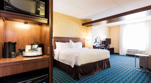 Двухместная студия Fairfield by Marriott Edmonton North