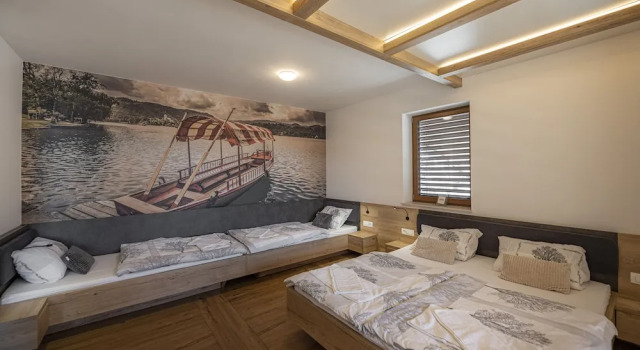Standard Doppel Zimmer mit Balkon Veldes B&B
