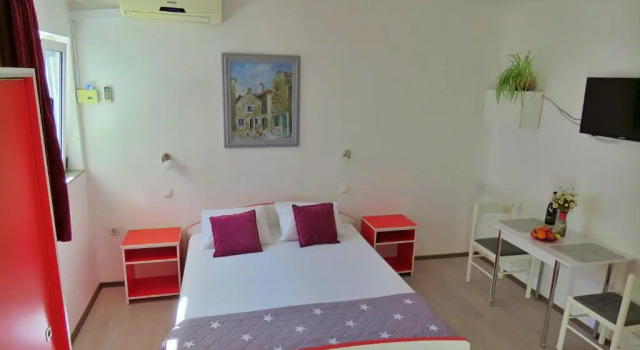 Apartments Neda