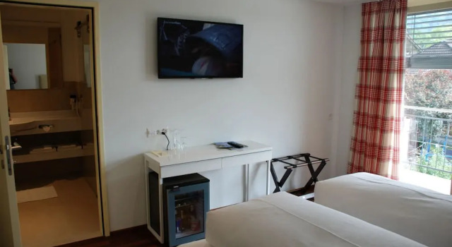 Superior Doppel Zimmer mit Balkon Hotel Weinstube