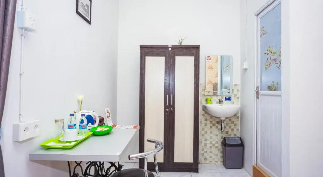 Номер Deluxe Hotel O Jalan Jenderal Sudirman Near Imam Bonjol Square Formerly Nelvi Guest House